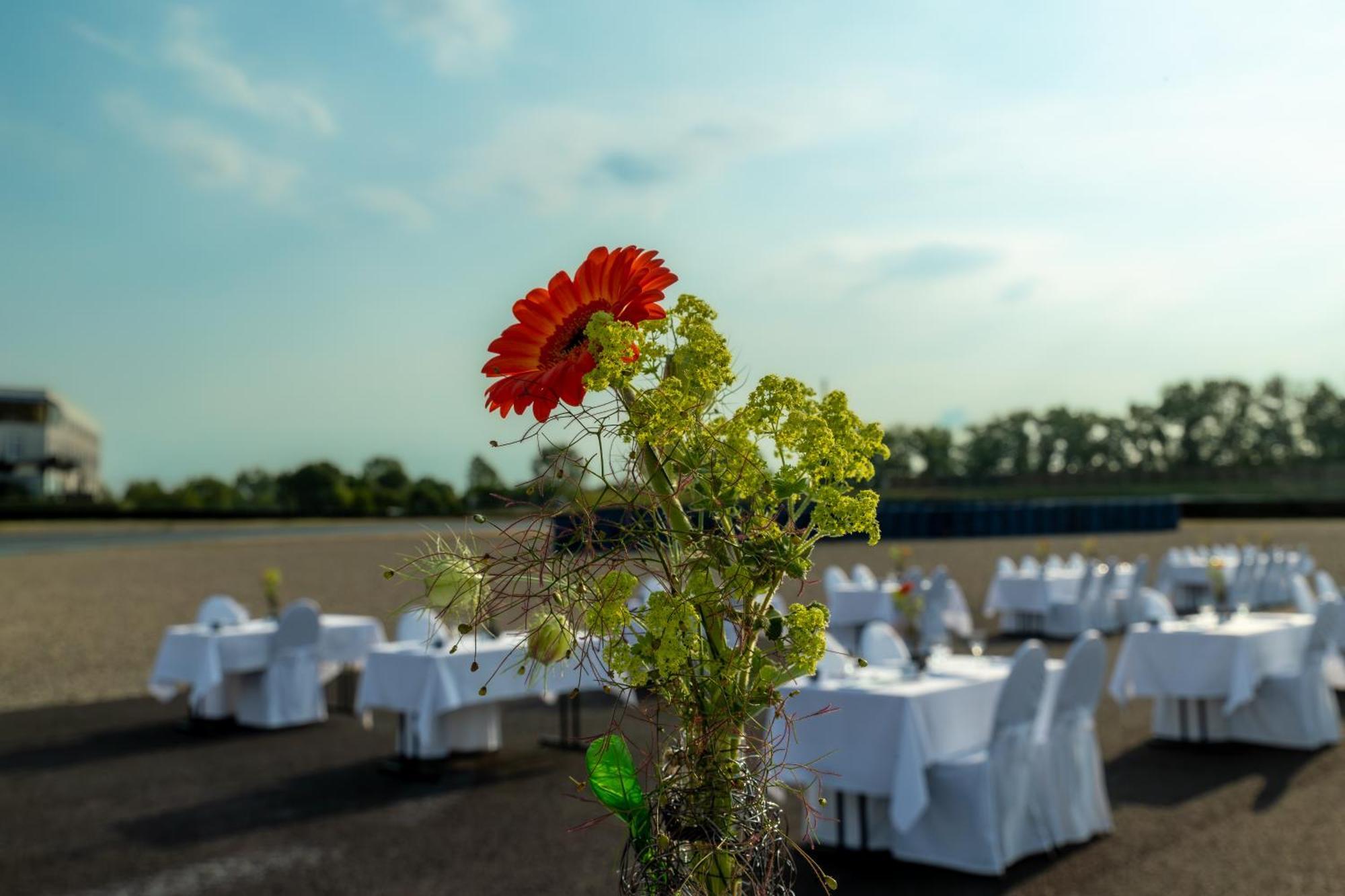 Hotel Motorsport Arena Oschersleben Exterior foto